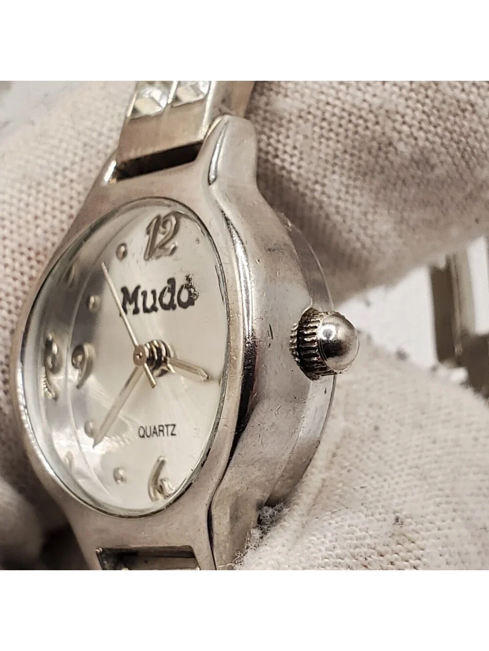 Mudd Quartz Womens Watch  22mm Silver Tone New Battery